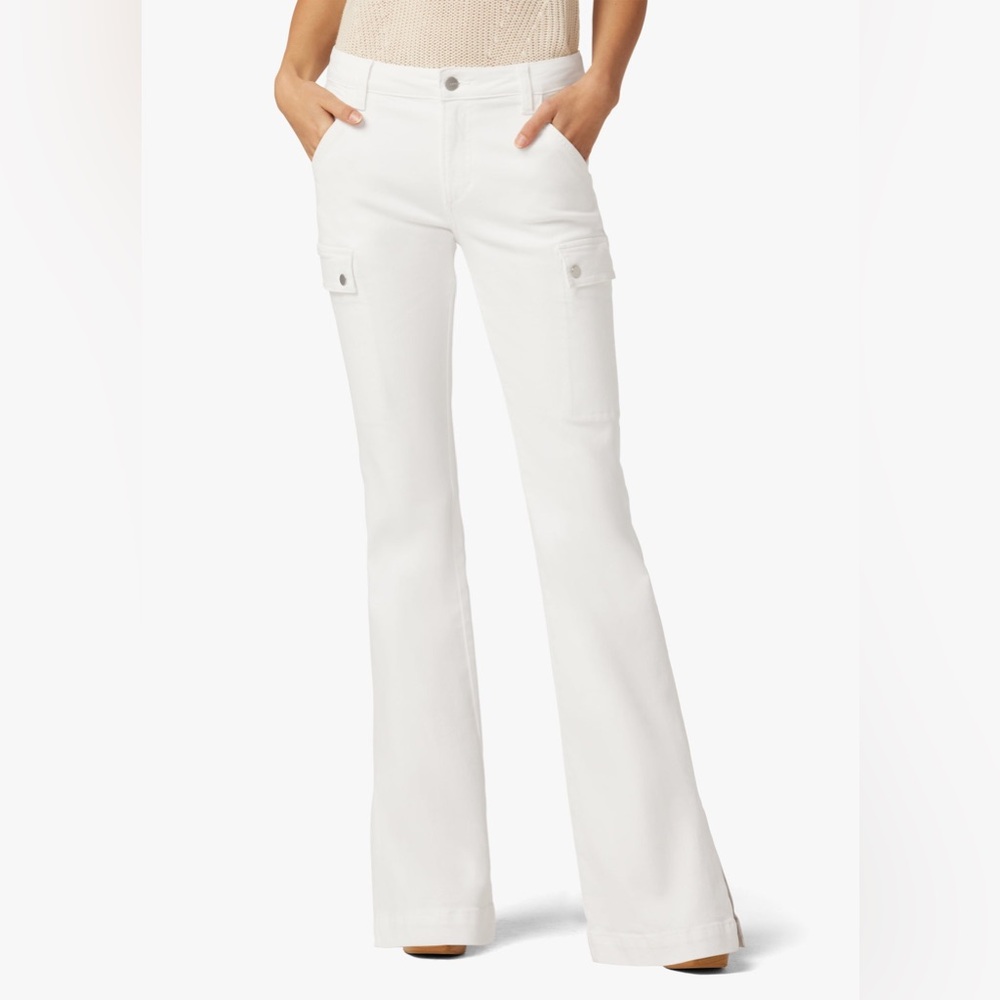 Joe’s Jeans “The Frankie” Cargo Bootcut Jeans in White - NWT - Size 31